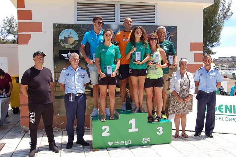 Podio general de la prueba reina de 3.000 metros (Foto TA)